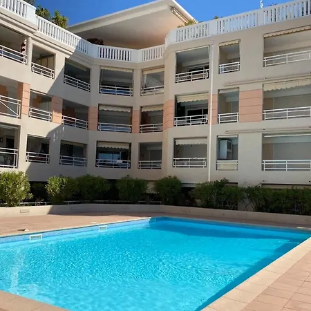 06Ai - Beautiful Renovated Studio - Sea And Pool View Vallauris Exterior photo