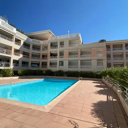 06Ai - Beautiful Renovated Studio - Sea And Pool View Vallauris Exterior photo