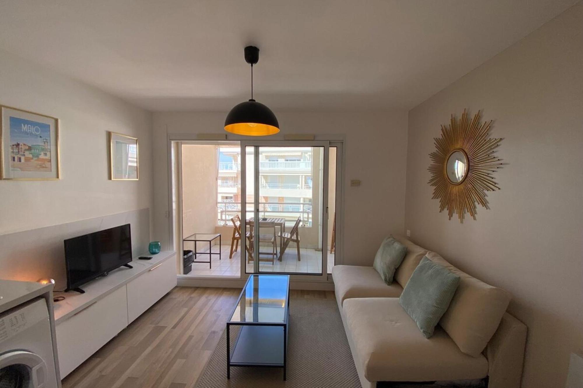 06ai - Beautiful Renovated - Sea And Pool View