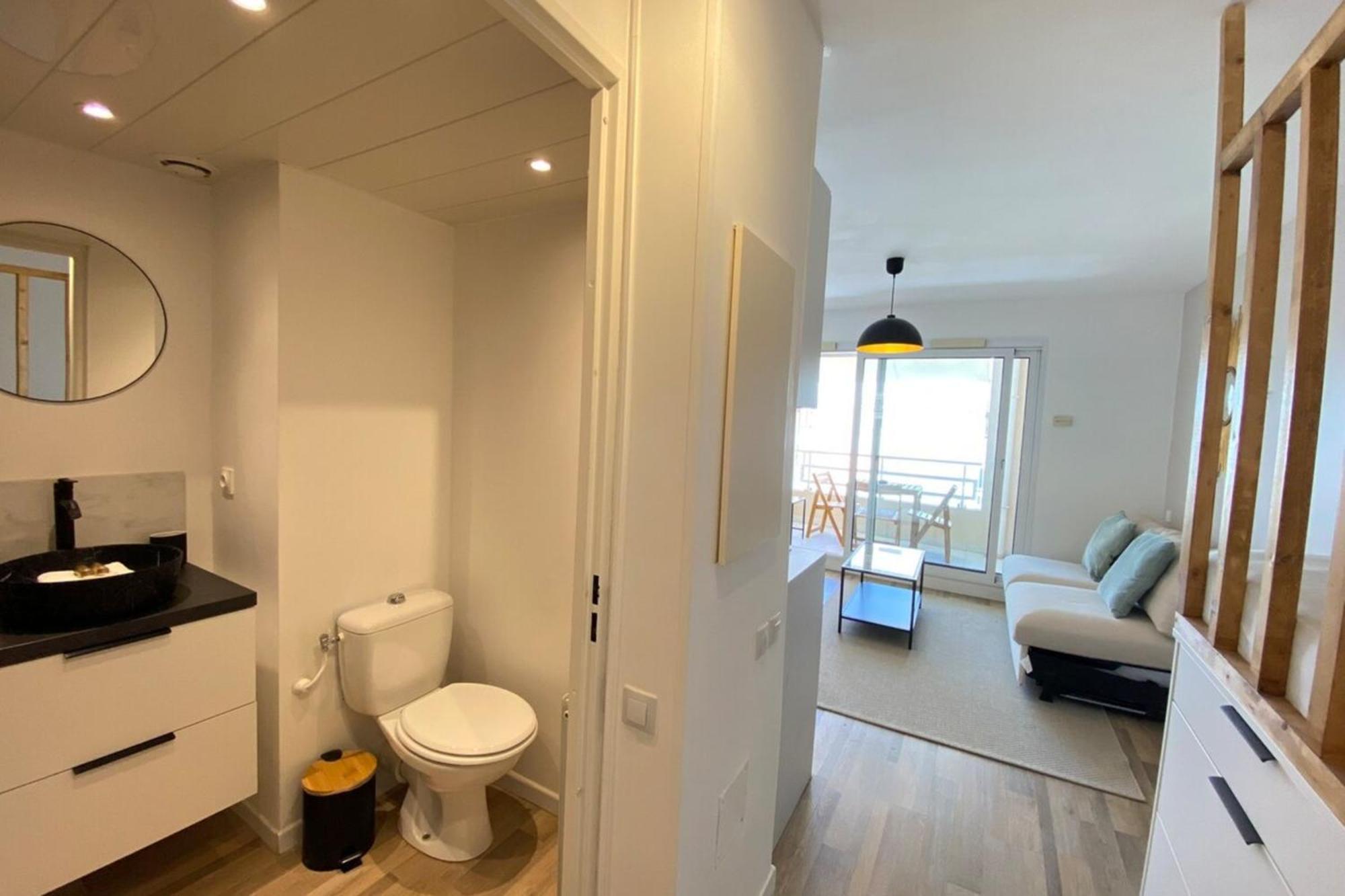 Apartment 06ai - Beautiful Renovated - Sea And Pool View Vallauris