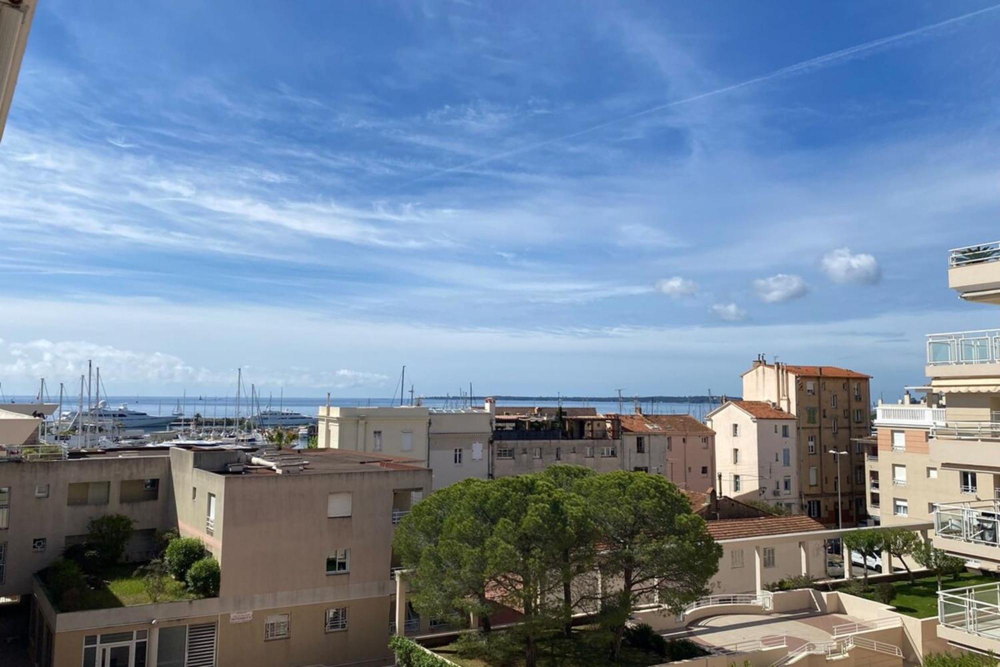 06ai - Beautiful Renovated - Sea And Pool View